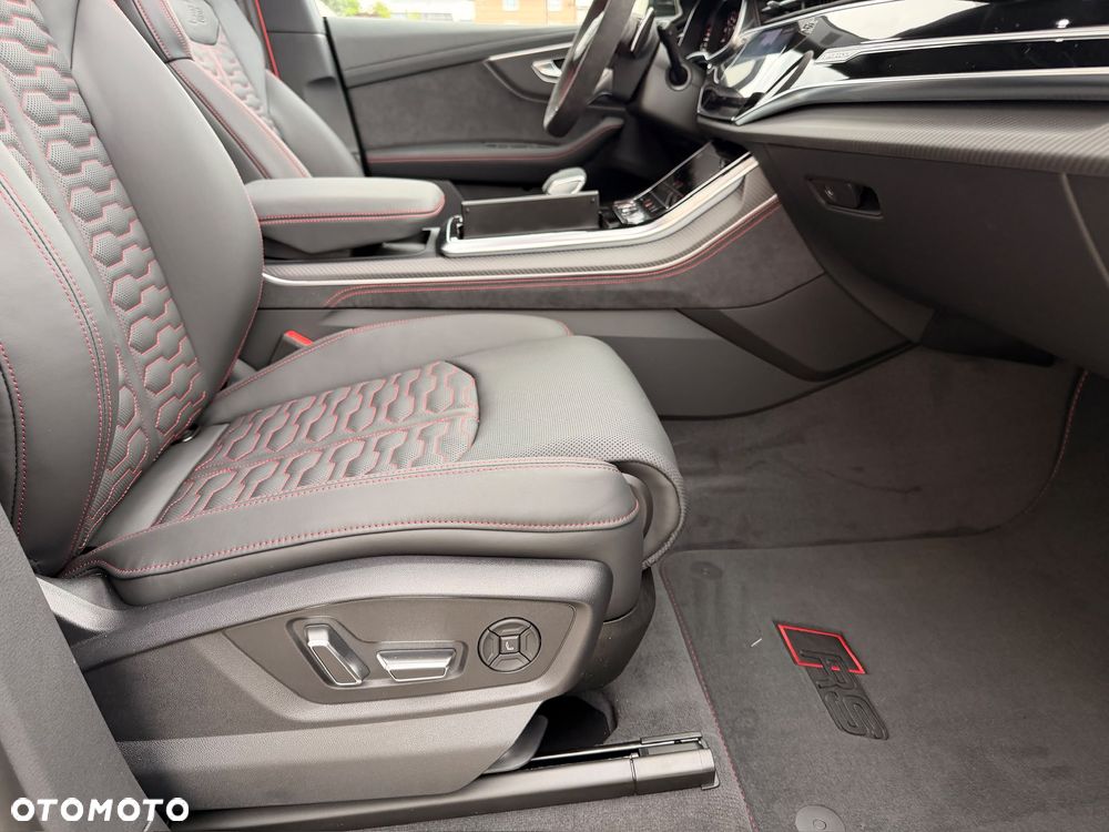 Audi RS Q8 TFSI quattro tiptronic Performance - 35