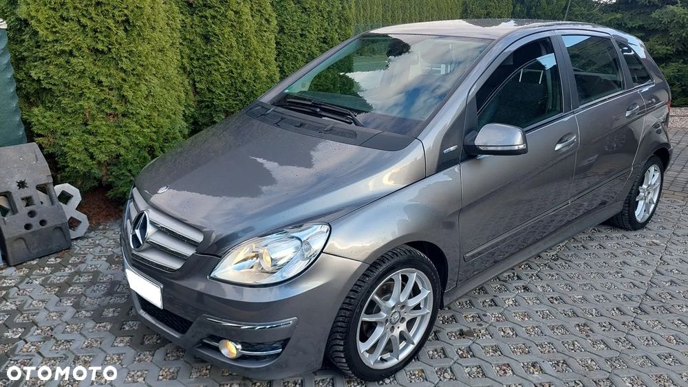 Mercedes-Benz Klasa B - 2