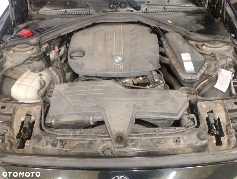 BMW Seria 1 118d DPF - 21