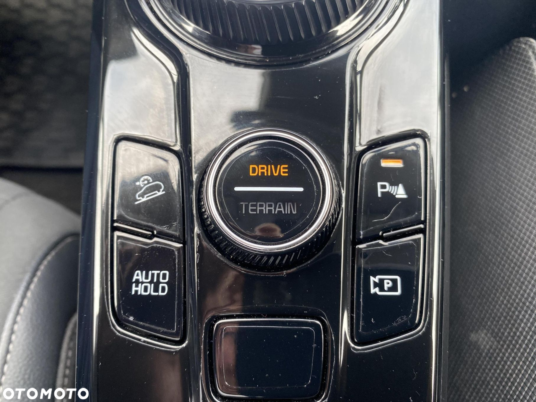 Kia Sportage 1.6 T-GDI HEV Business Line 4WD - 16