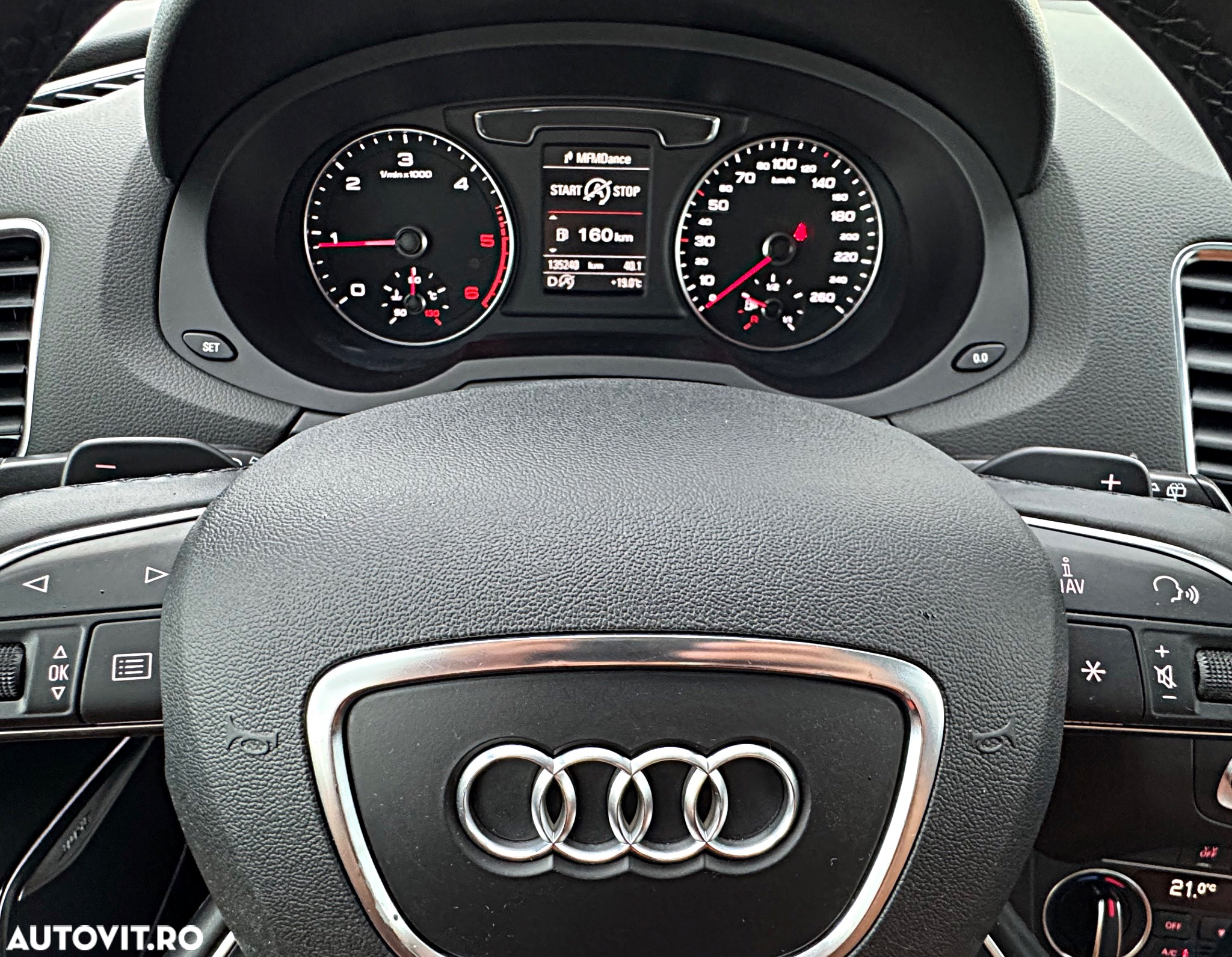 Audi Q3 2.0 TDI Quattro S tronic sport - 35
