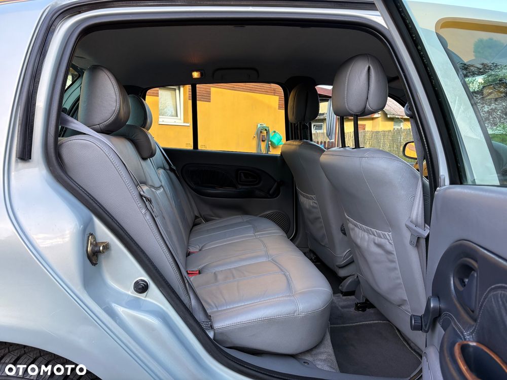Renault Clio - 35