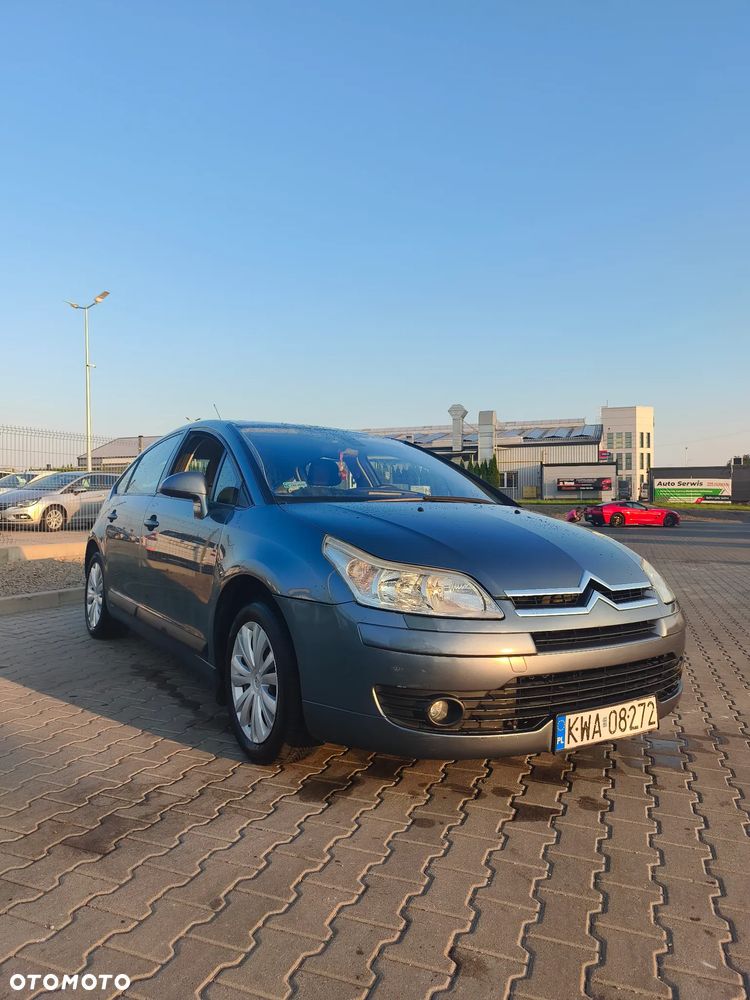 Citroën C4 2.0 16V Exclusive - 3