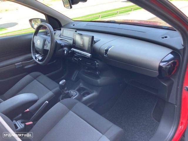 Citroën C4 Cactus PureTech 82 Shine - 31