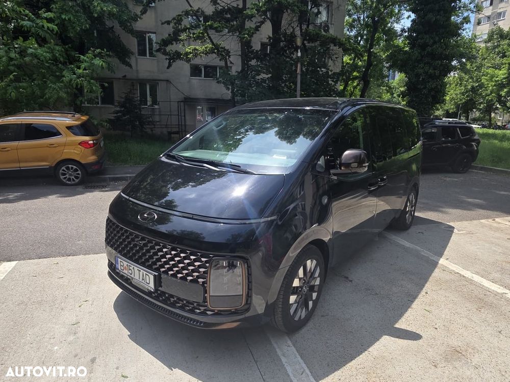 Hyundai Staria 2.2 CRDi Allrad Signature - 16