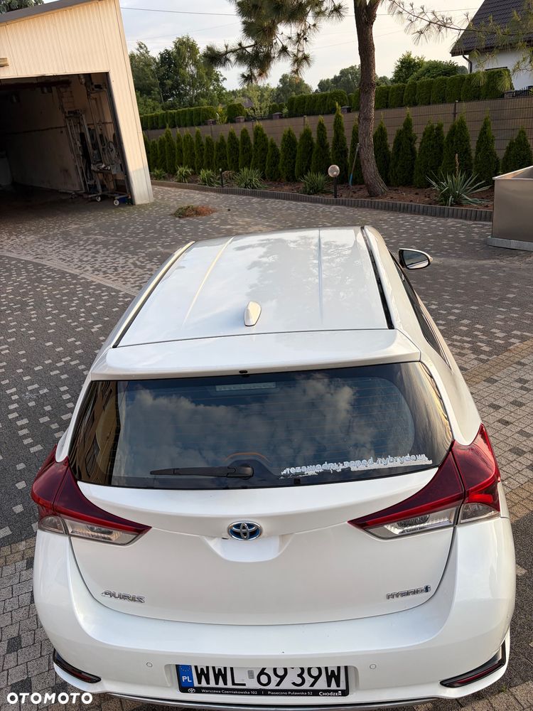 Toyota Auris Hybrid 135 Premium - 4