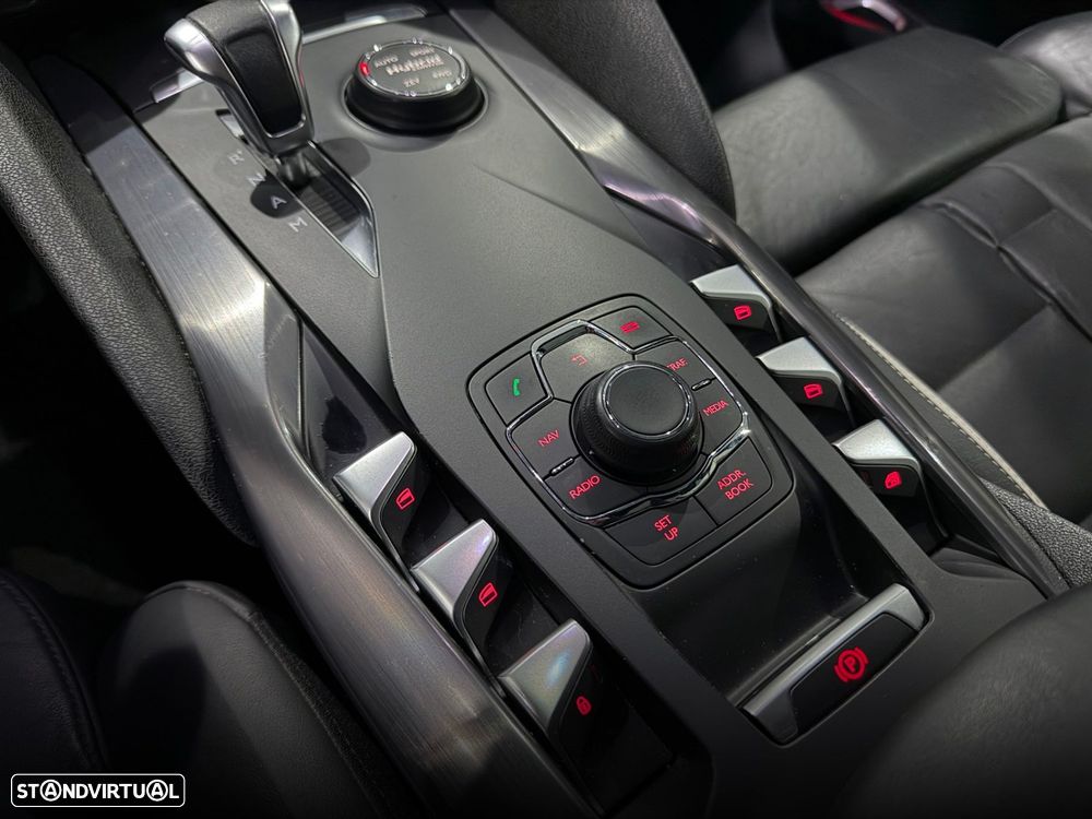 Citroën DS5 2.0 HDi Hybrid4 So Chic CMP6 - 25