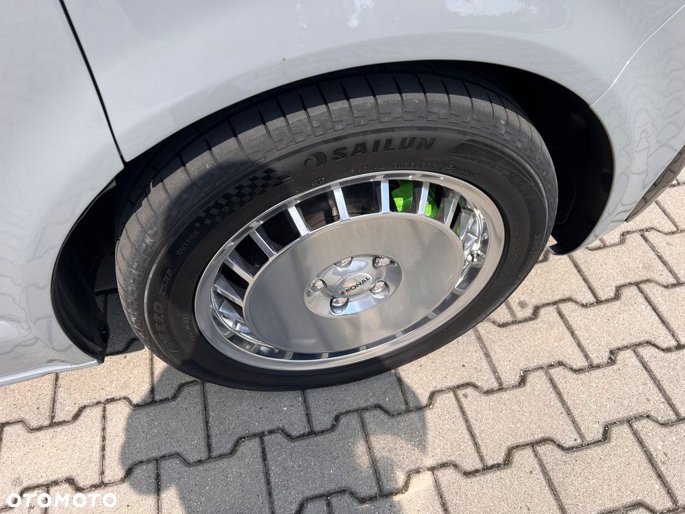 Volkswagen Caravelle L2 Comfortline - 8