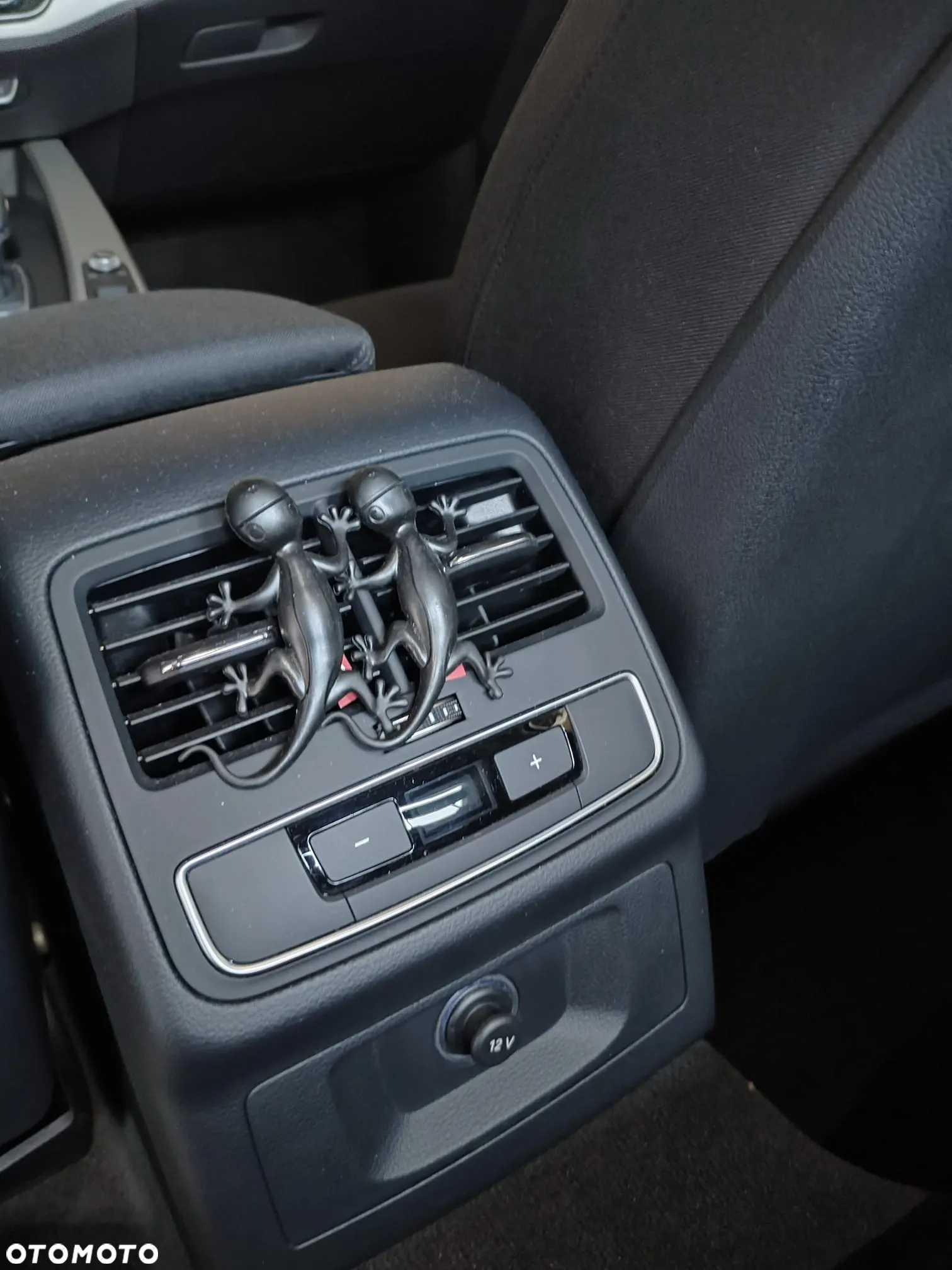 Audi A4 40 TFSI S tronic advanced - 9