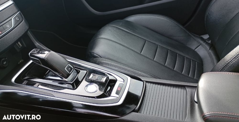 Peugeot 308 BlueHDi 130 EAT8 Stop & Start GT Pack - 5