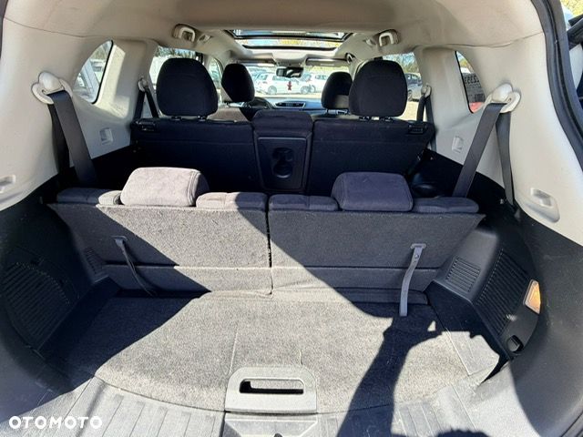 Nissan X-Trail 1.6 DCi Xtronic Tekna - 27