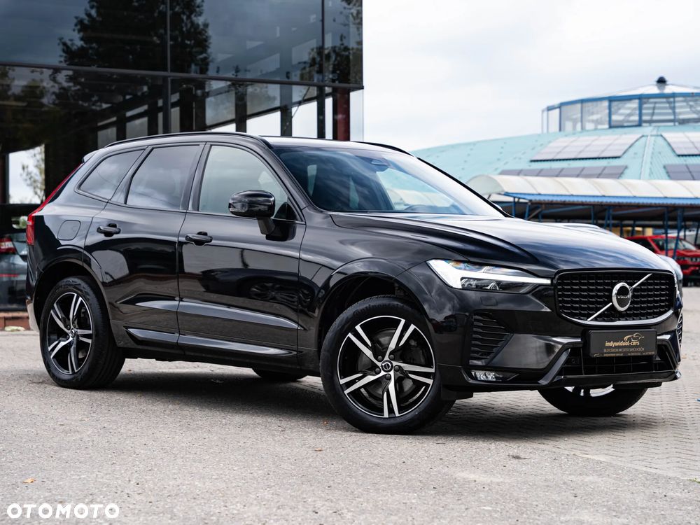 Volvo XC 60 B4 D Plus Dark - 8