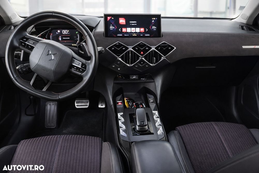 DS Automobiles DS 3 Crossback 1.2 PureTech 130 S&S EAT8 MONTMARTRE - 12