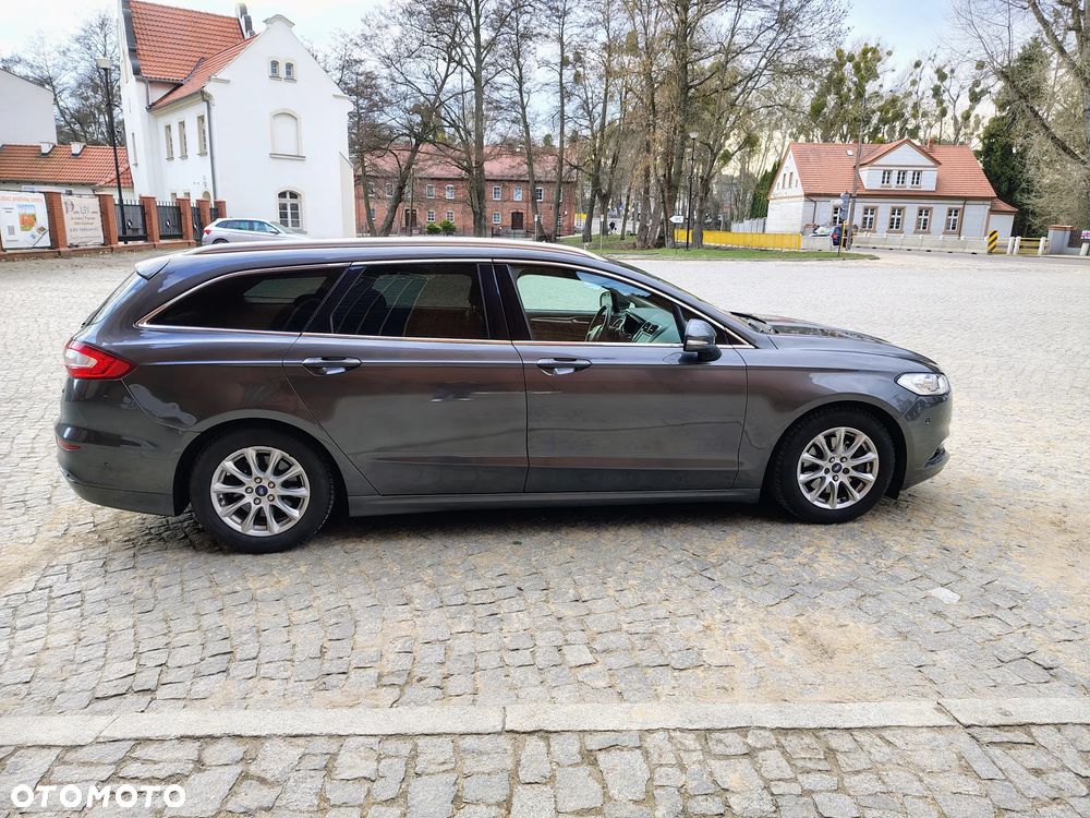 Ford Mondeo 1.5 TDCi ECOnetic Start-Stopp Titanium - 5