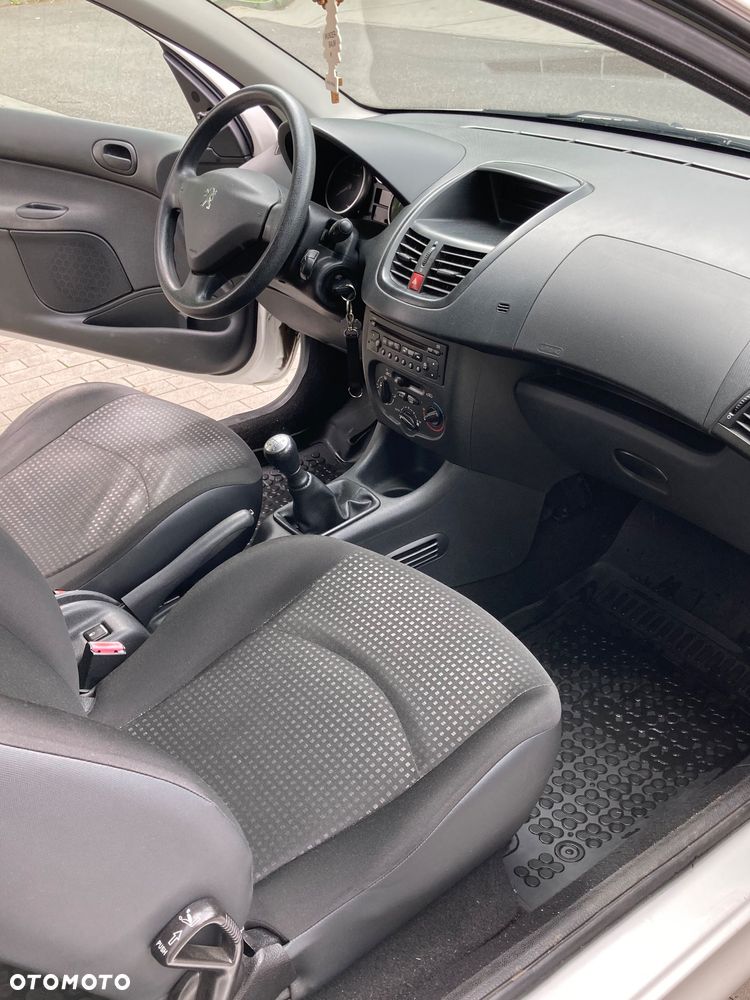 Peugeot 206 plus 60 - 9