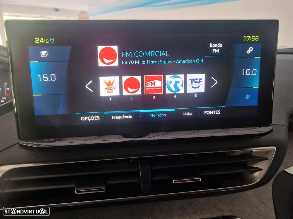 Peugeot 3008 1.6 Hybrid GT Line e-EAT8 - 28