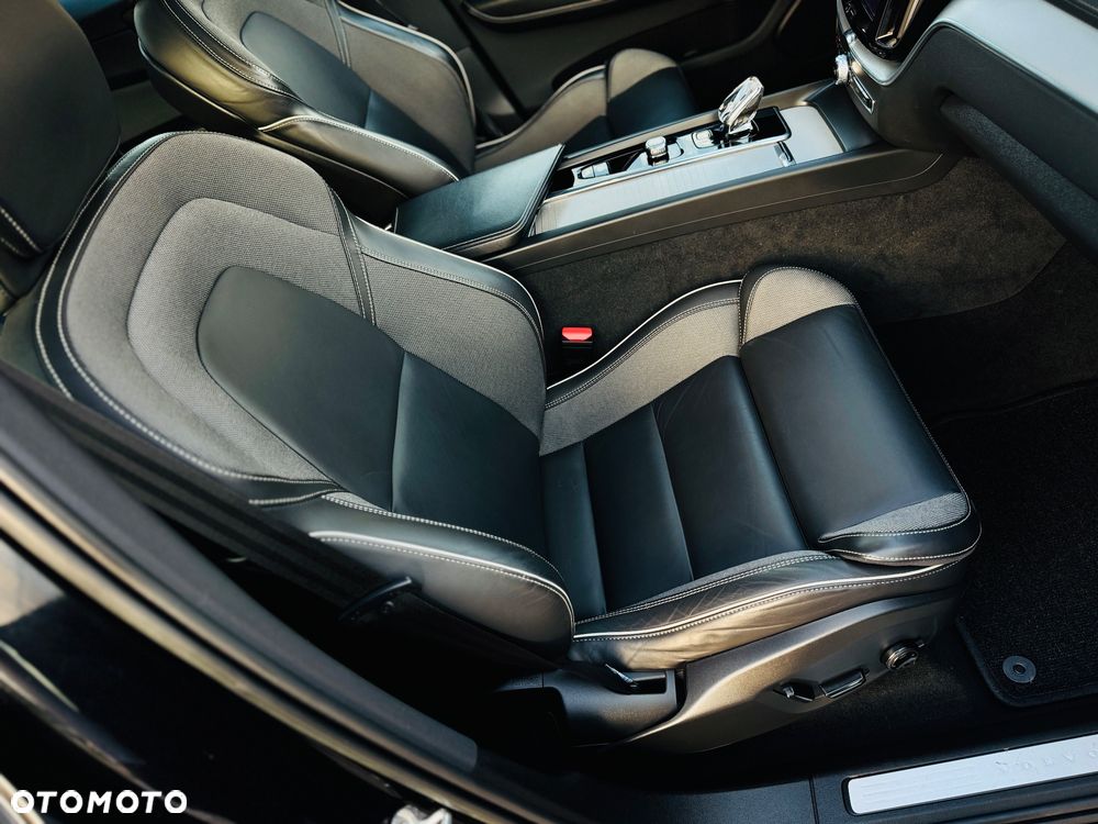 Volvo XC 60 B4 D AWD Geartronic RDesign - 20