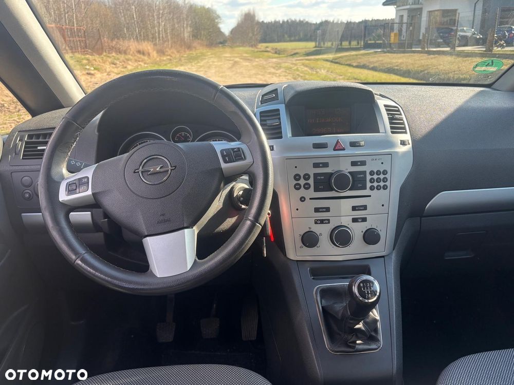 Opel Zafira 1.6 Active - 24