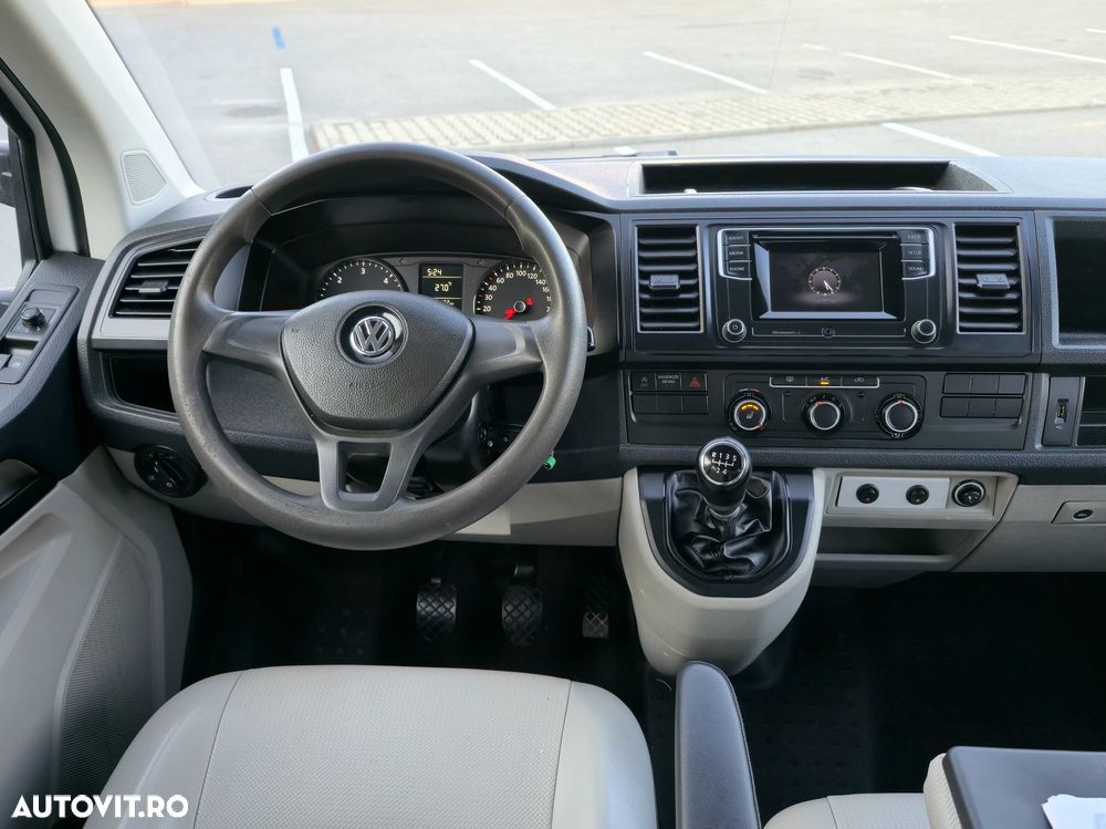 Volkswagen Transporter - 17