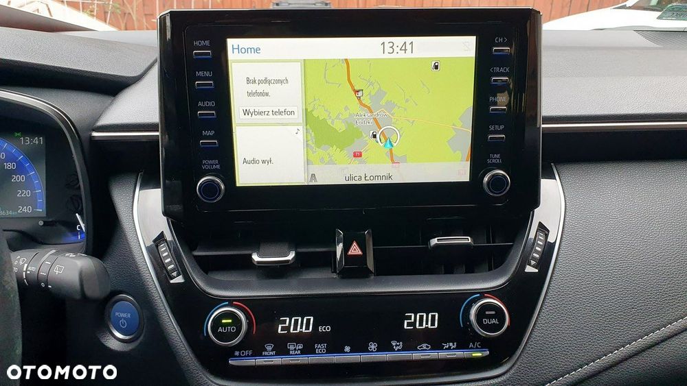 Toyota Corolla 1.8 Hybrid Comfort - 21