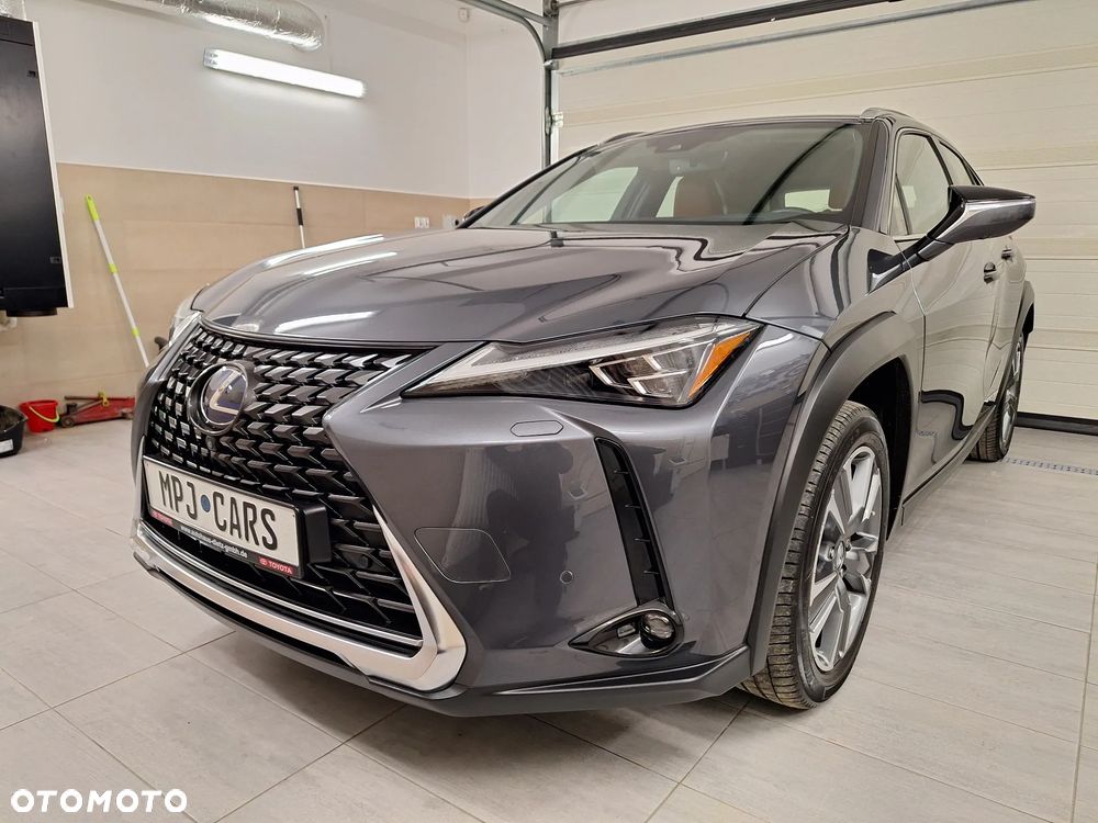 Lexus UX 300e Executive Line - 4