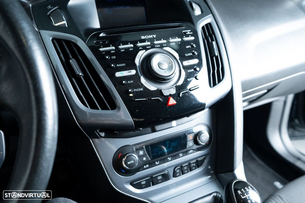 Ford Focus SW 1.6 TDCi Titanium - 16