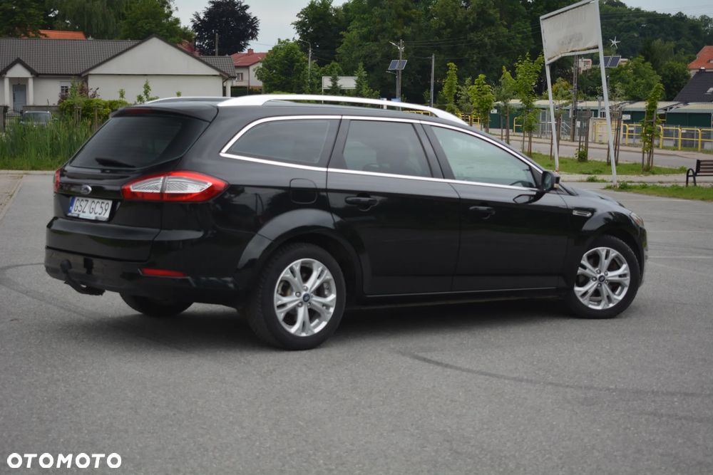 Ford Mondeo - 12