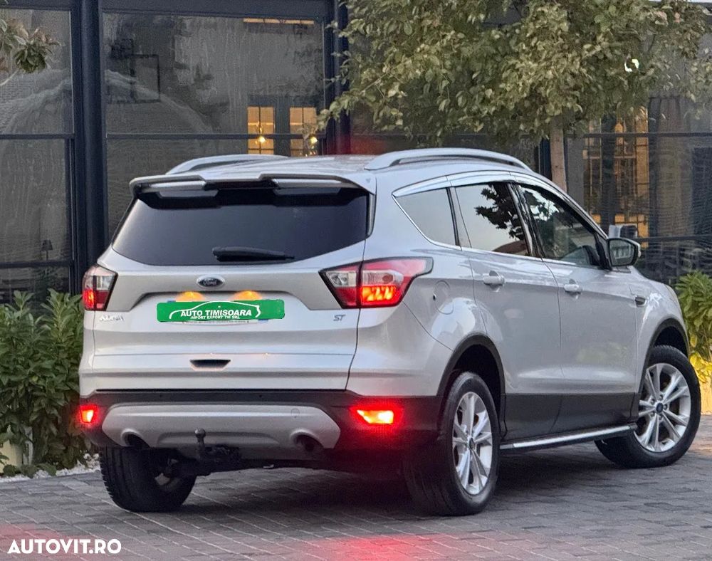 Ford Kuga - 3