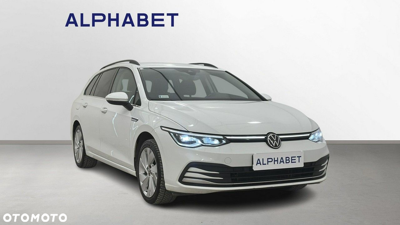 Volkswagen Golf - 8