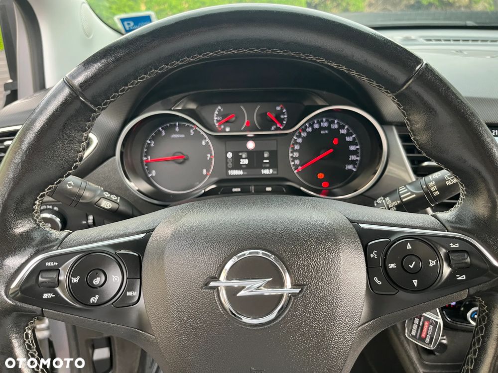 Opel Crossland X - 15