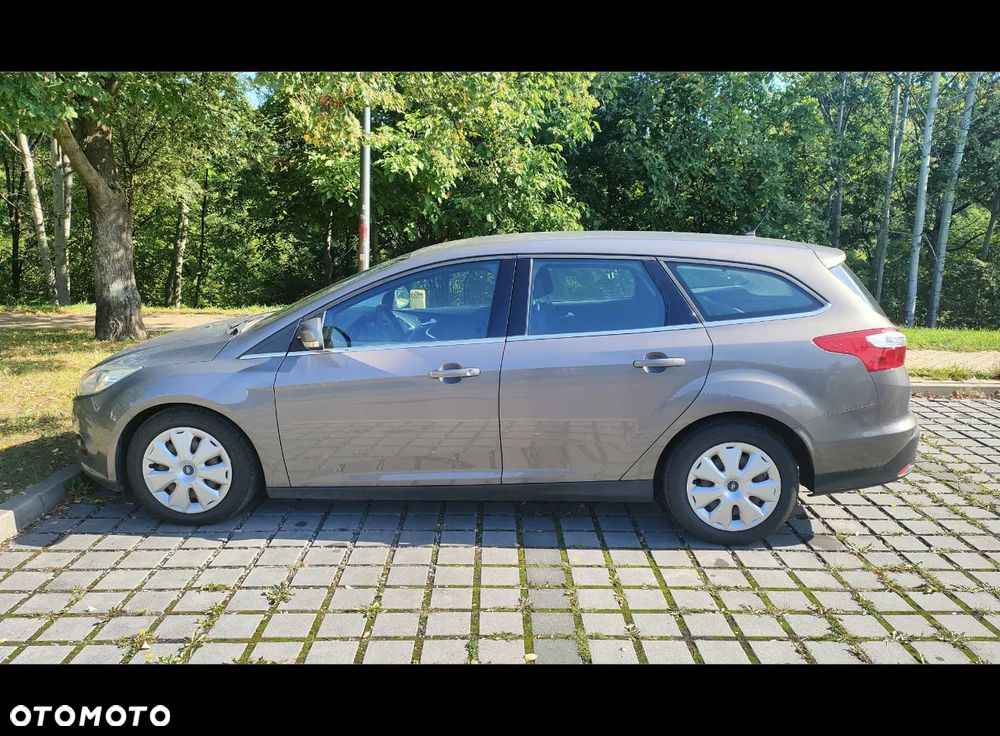 Ford Focus 2014 photo 2