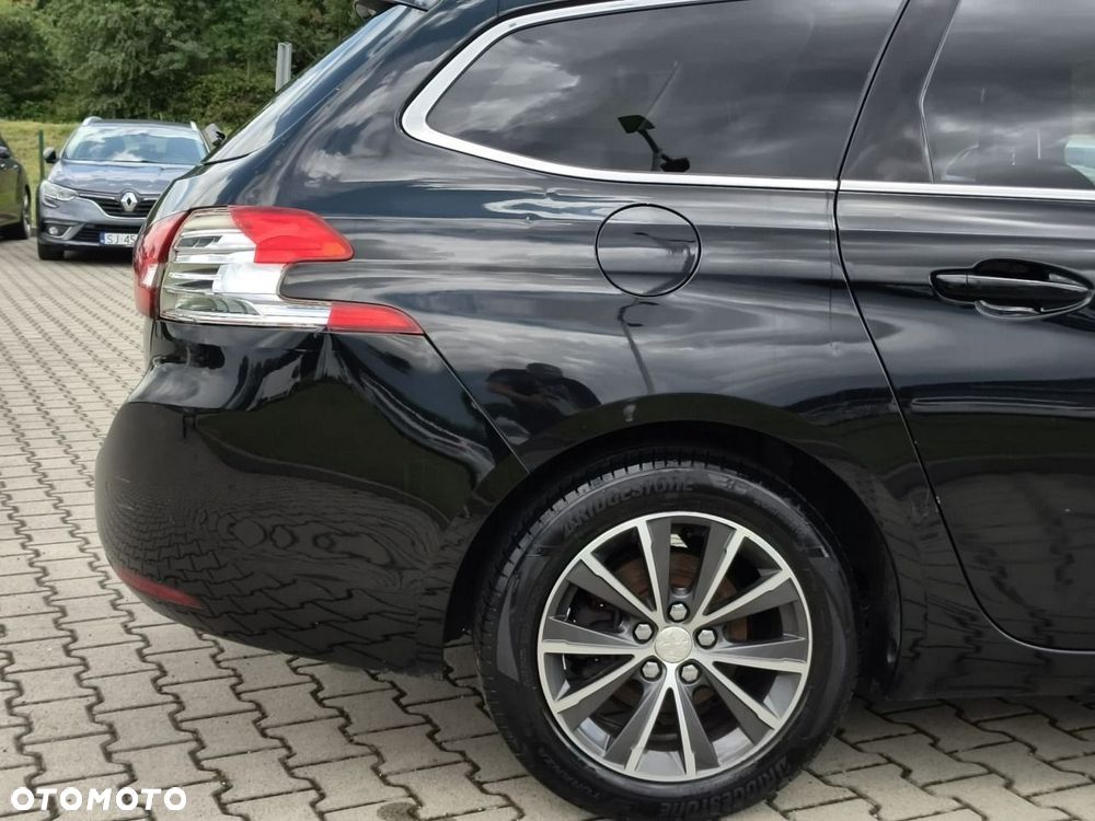 Peugeot 308 - 22