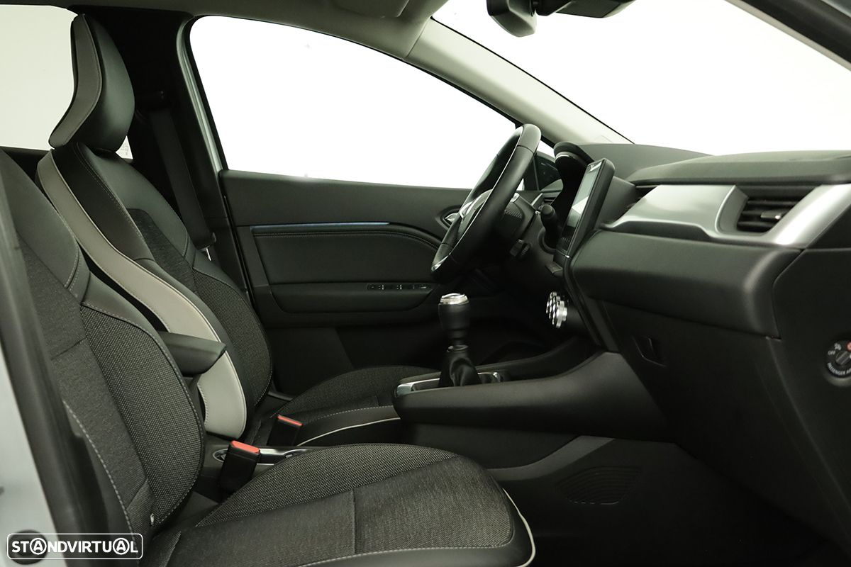 Renault Captur 1.0 TCe Techno Bi-Fuel - 23