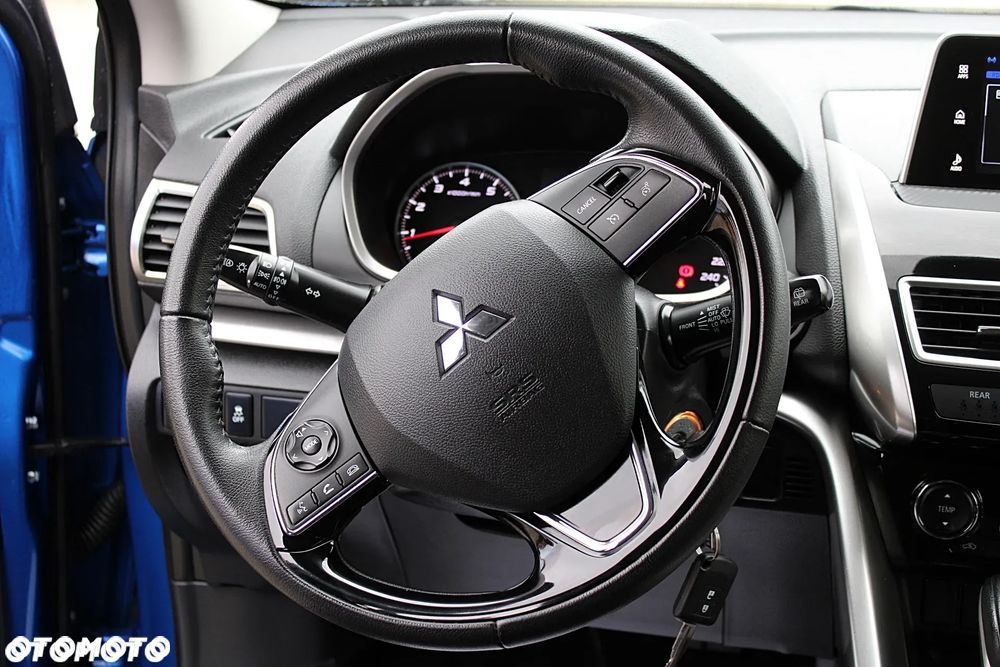 Mitsubishi Eclipse Cross - 17