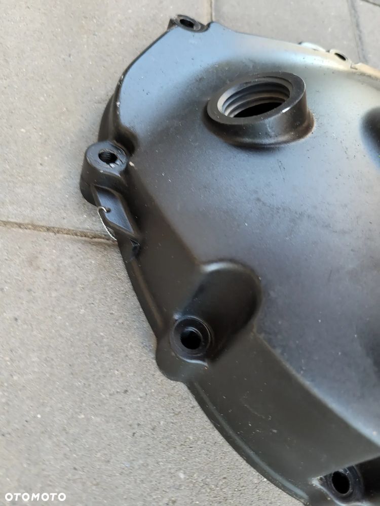 Dekiel, pokrywa silnika Yamaha R1 RN22 - 3