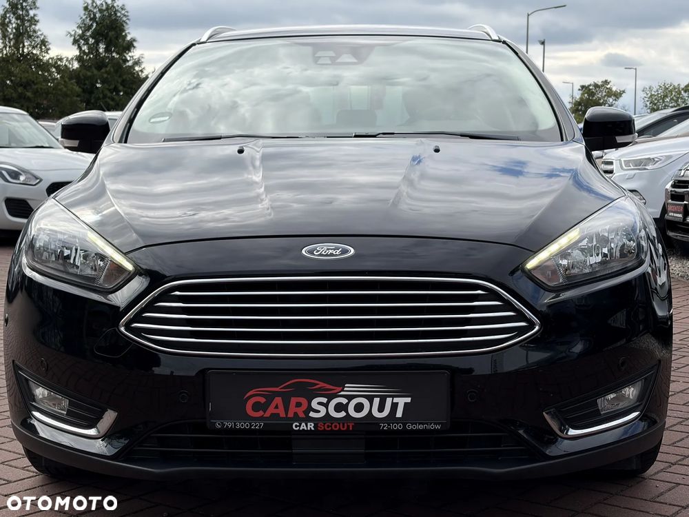Ford Focus 1.5 EcoBoost STart-Stopp-System TITANIUM - 4