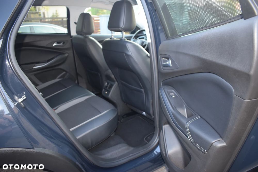 Opel Grandland X 1.6 Start/Stop Automatik Business INNOVATION - 17