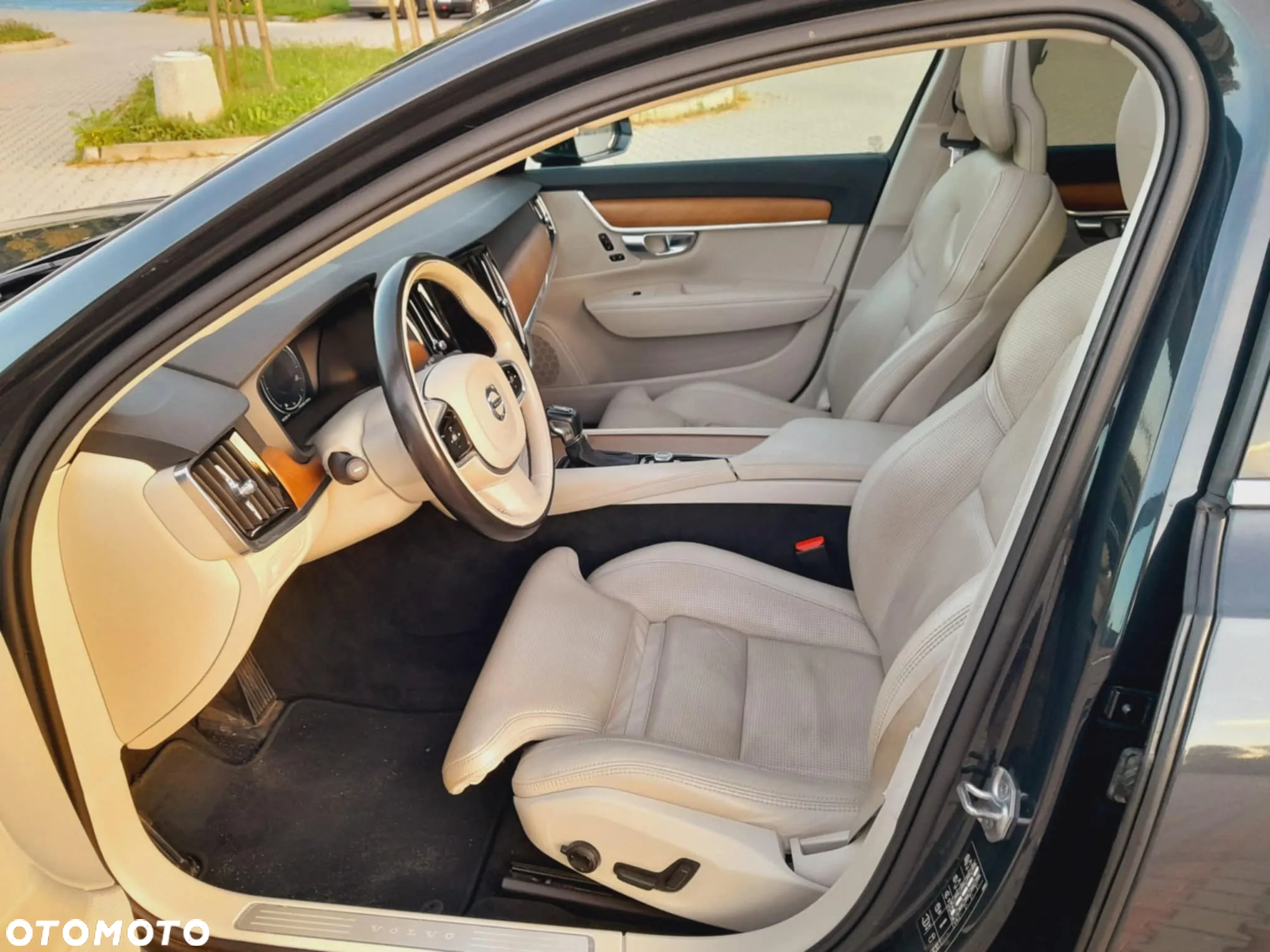 Volvo V90 D4 AWD Geartronic Inscription - 21