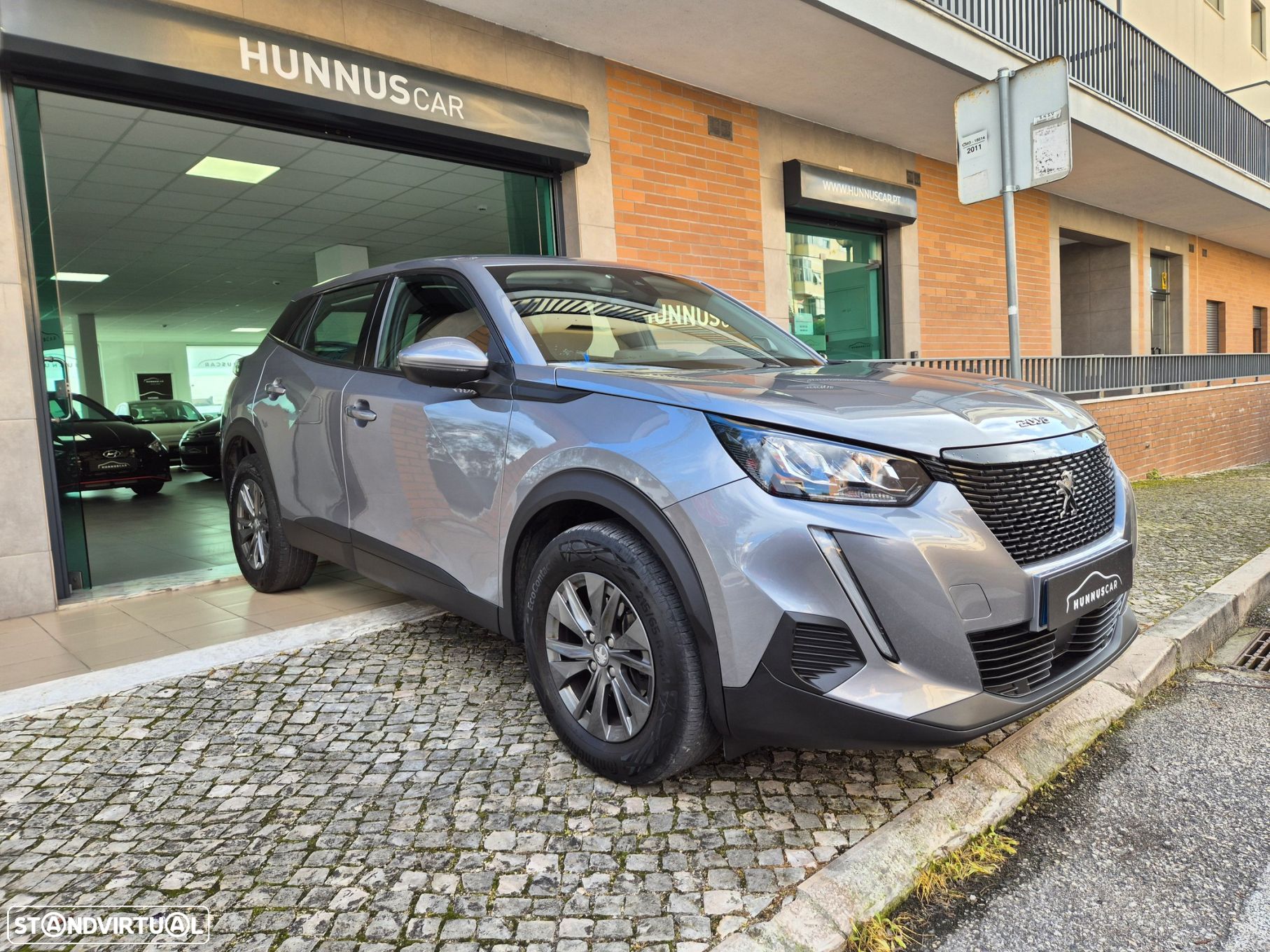 Peugeot 2008 1.2 PureTech Active Pack - 1