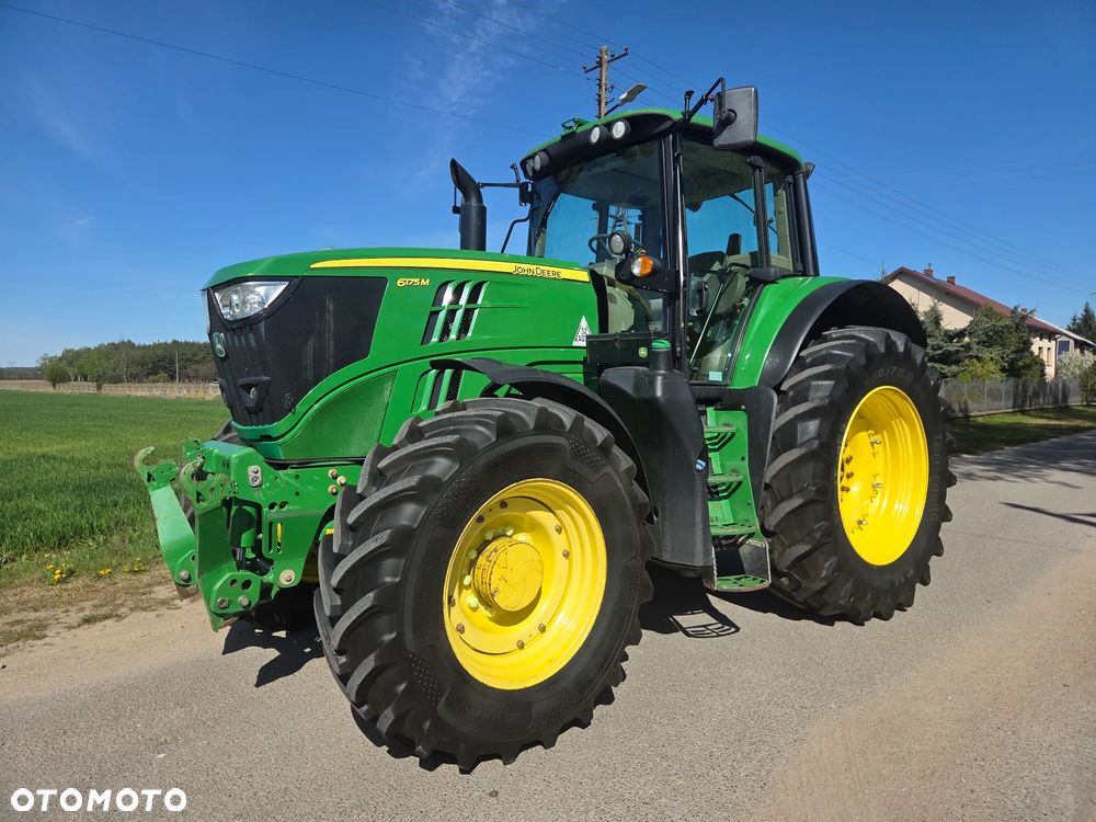 John Deere 6175M - 2