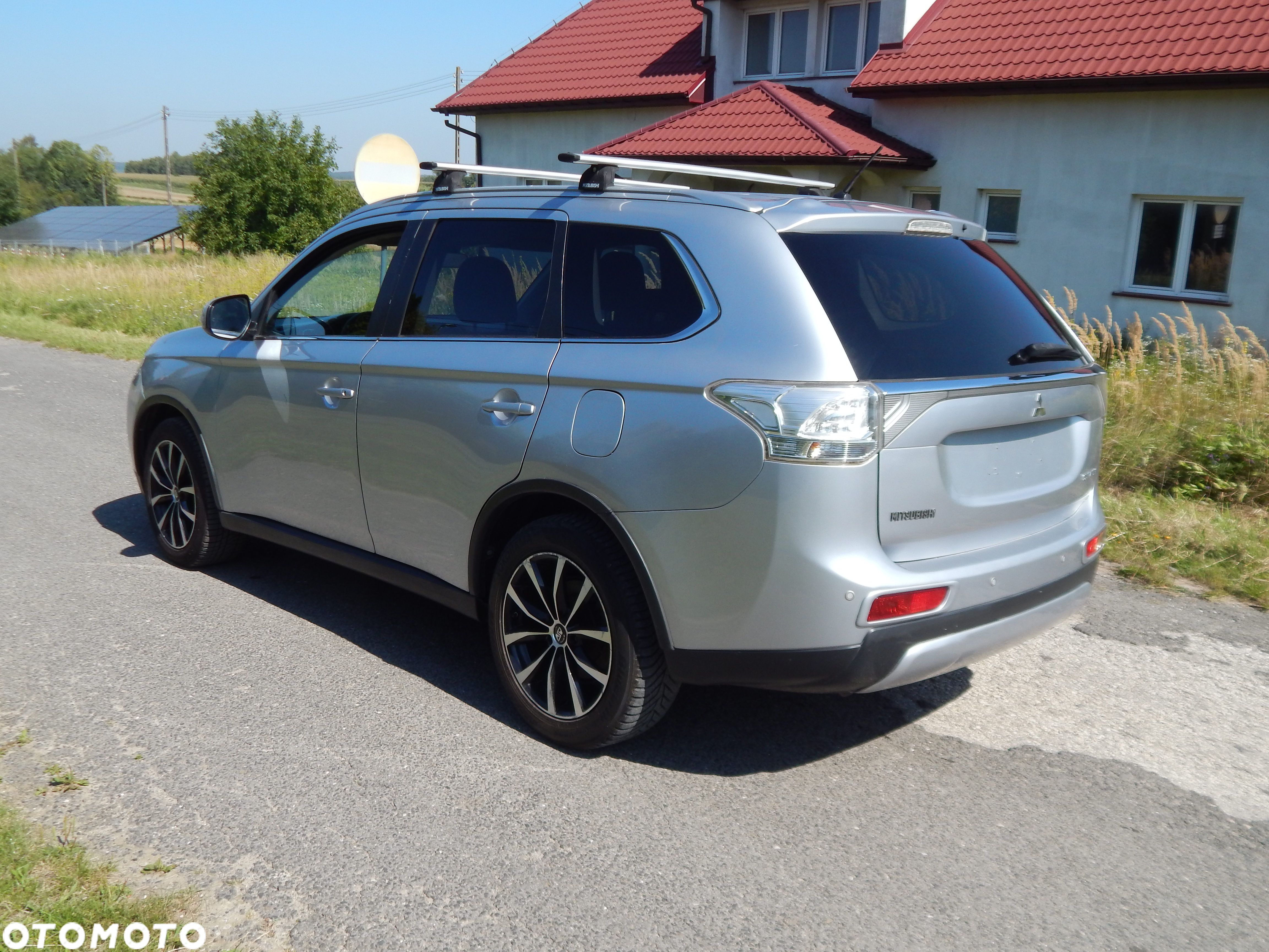 Mitsubishi Outlander 2.2 DI-D Instyle SDA 4WD - 11