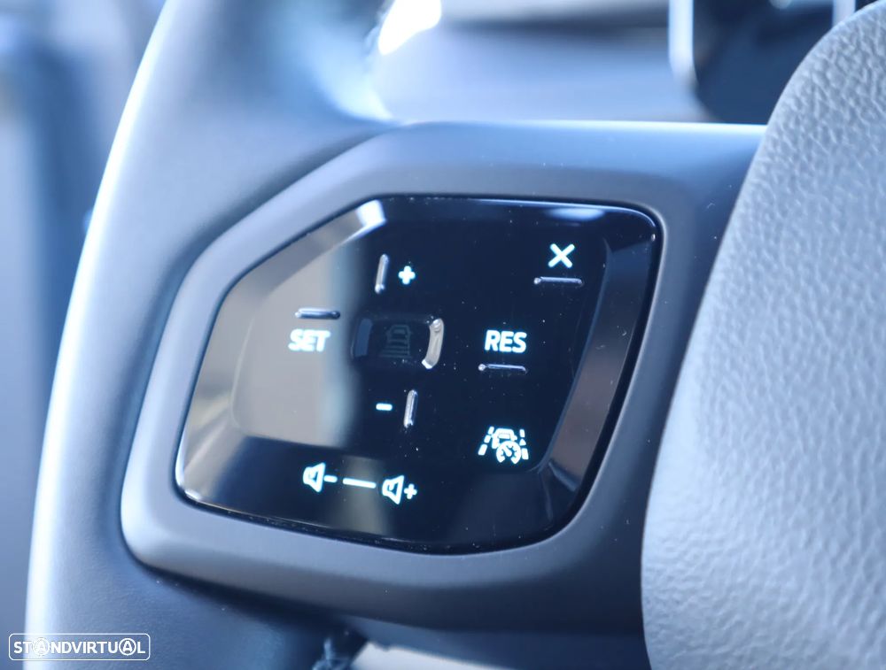 Ford Explorer 77 kWh Premium - 37