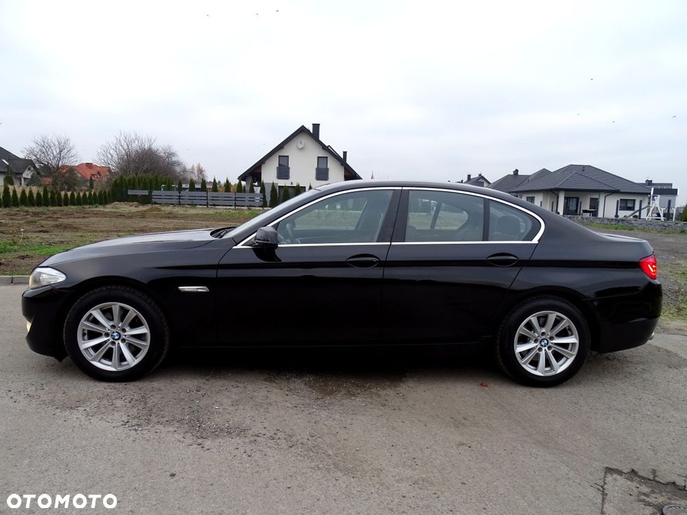 BMW Seria 5 520d - 5