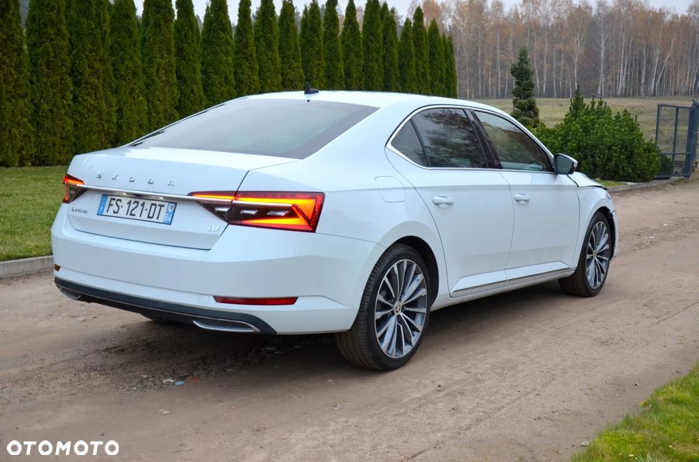 Skoda Superb 1.4 TSI Plug-In Hybrid L&K DSG - 5