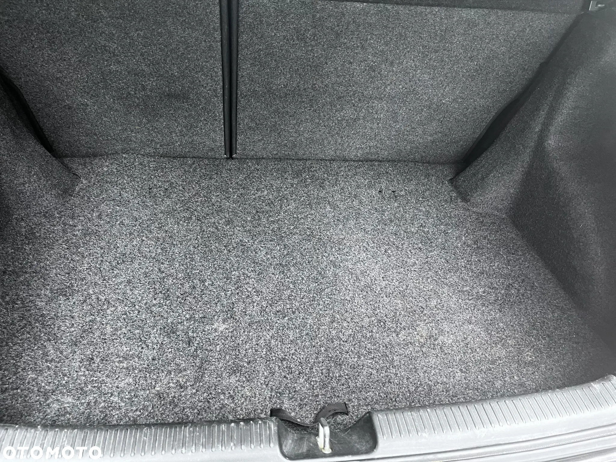Toyota Corolla 1.4 D-4D Dynamic - 8