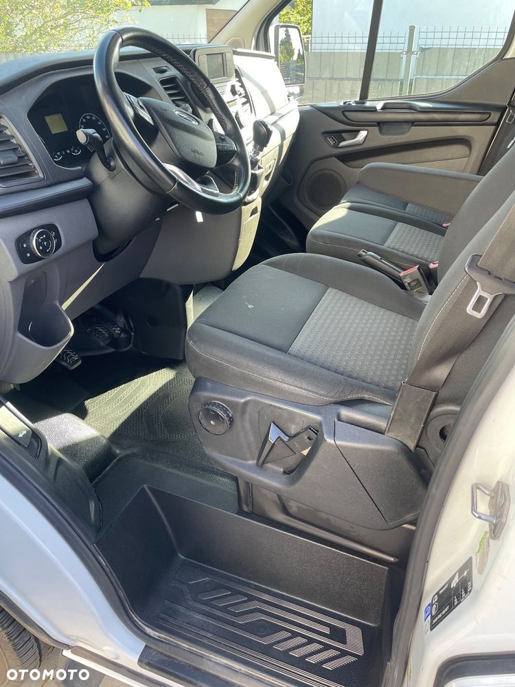 Ford Transit Custom - 9