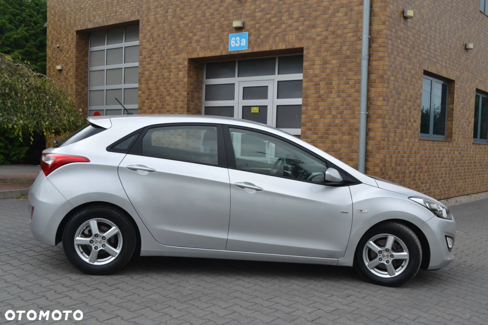 Hyundai i30 1.6 CRDi BlueDrive Classic - 4