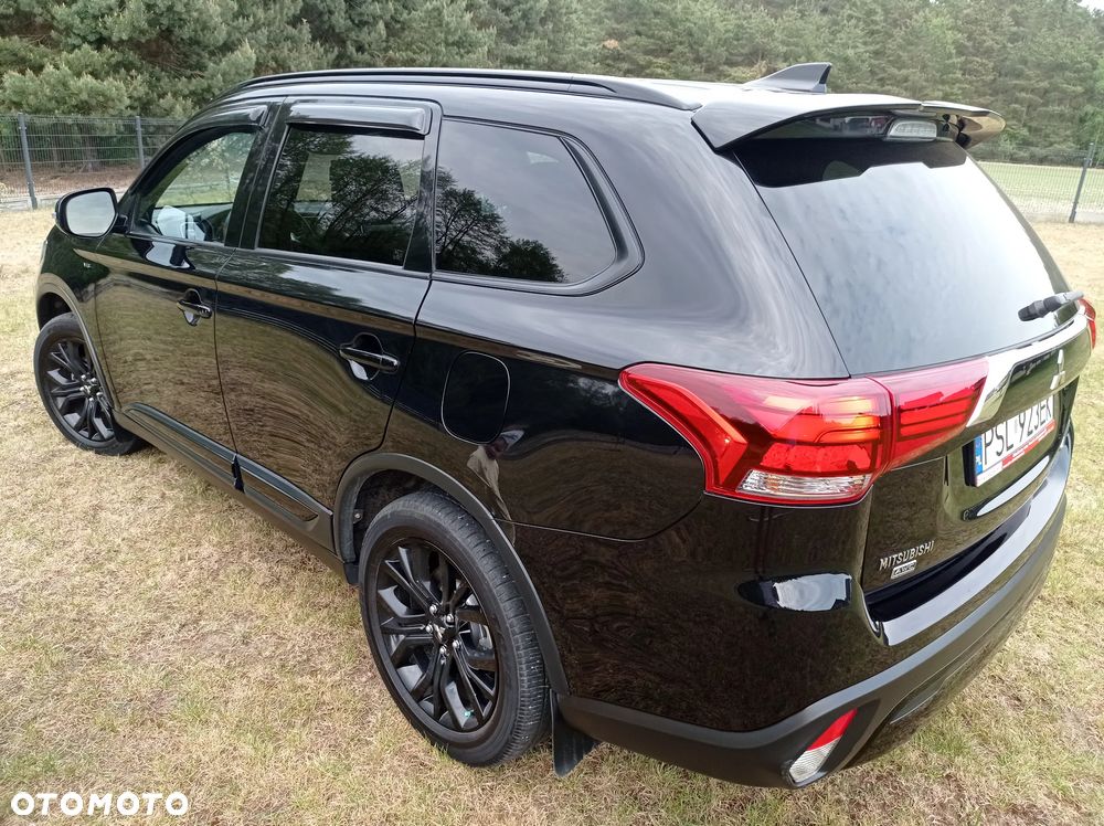 Mitsubishi Outlander - 7