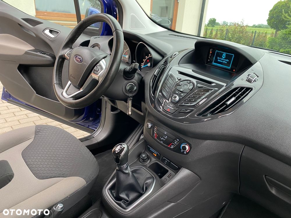 Ford Tourneo Courier - 7