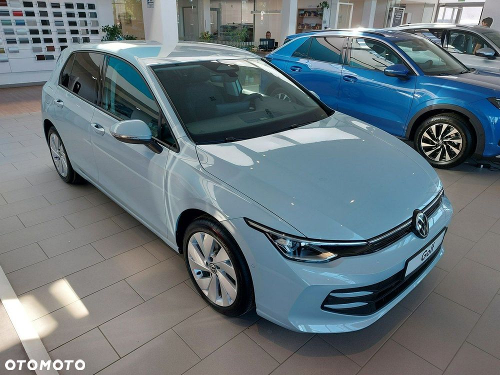 Volkswagen Golf 1.5 eTSI mHEV Life Plus DSG - 2